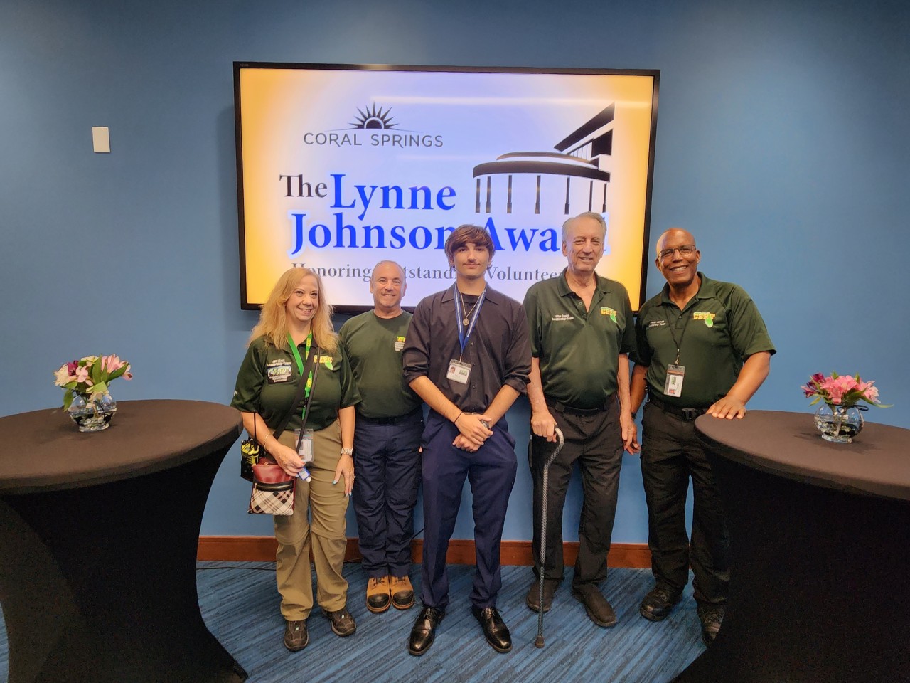 Scott Smith receives Lynne Johnsons Award